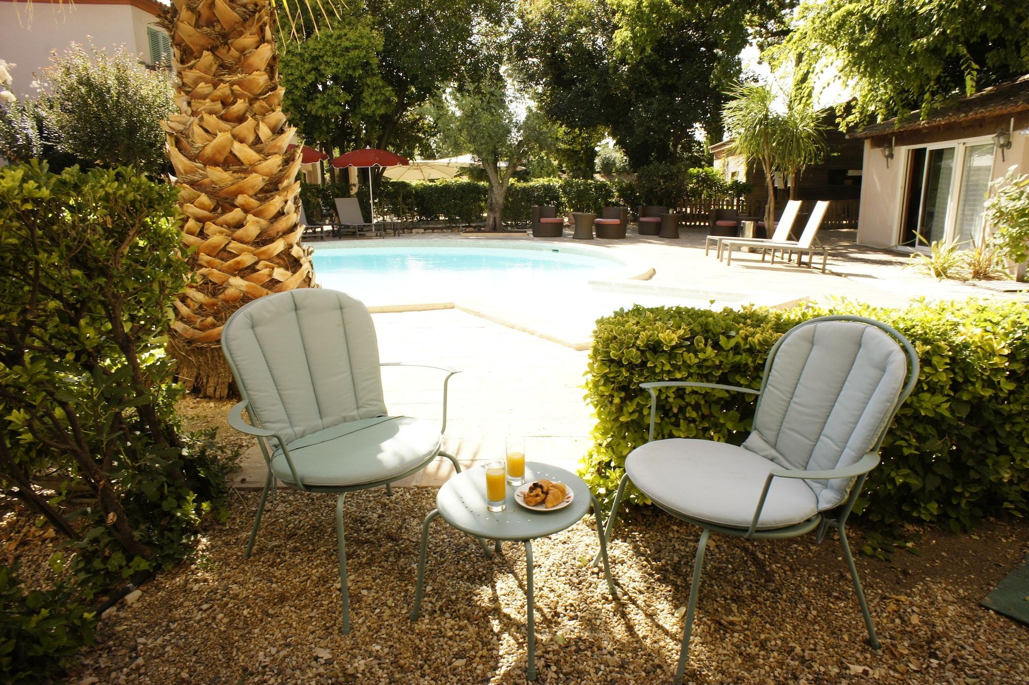 Western L'orangerie 4*