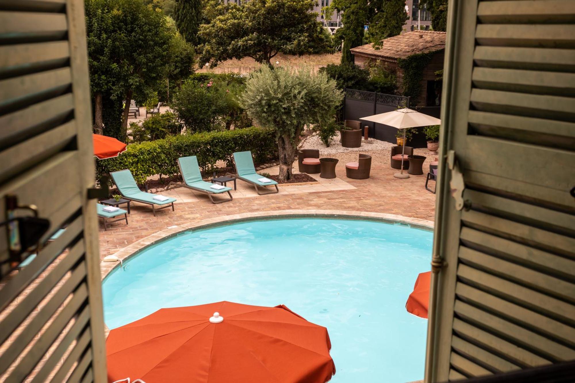 Western L'orangerie Nimes